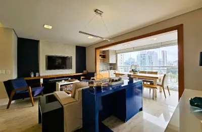 Apartamento próximo a praia com lazer completo e vista livre.