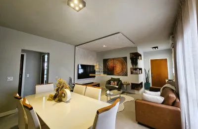 Apartamento 4 dormitórios com 2 vagas de garagem na Pompéia.