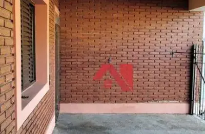 Casa com 3 dormitórios à venda, 140 m² por R$ 300.000 - Centro - Espírito Santo do Pinhal/São Paulo