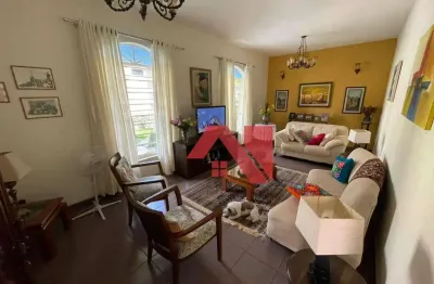 Casa com 4 dormitórios à venda, 250 m² por R$ 880.000 - Vila Pinheiro - Mogi Guaçu/SP