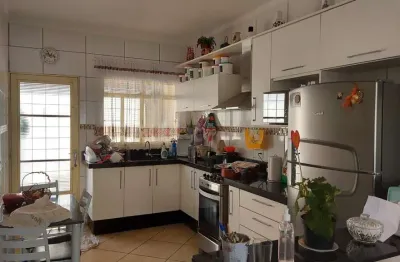 Casa à venda, 70 m² por R$ 325.000,00 - Jardim Veneza - Mogi Guaçu/SP