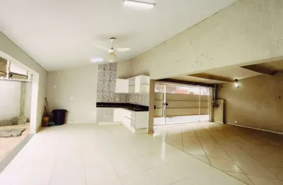 Sobrado com 4 dormitórios à venda, 205 m² por R$ 535.000,00 - Jardim Presidente - Mogi Guaçu/SP