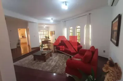 Sobrado com 3 dormitórios à venda, 220 m² por R$ 2.860.000,00 - Centro - Mogi Guaçu/SP