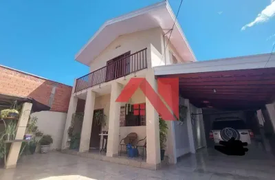 Sobrado com 4 dormitórios à venda, 180 m² por R$ 450.000,00 - Jardim Ype III - Mogi Guaçu/SP