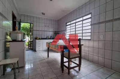 Casa com 3 dormitórios à venda, 270 m² por R$ 450.000 - Jardim Flamboyant - Mogi Mirim/SP