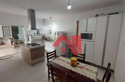 Casa com 3 dormitórios à venda, 185 m² por R$ 520.000,00 - Loteamento Parque Itacolomi - Mogi Guaçu/SP