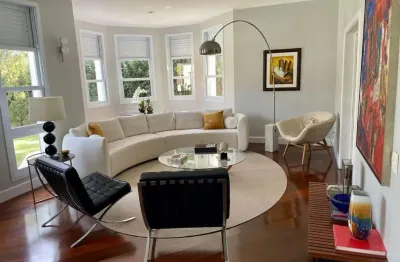 Casa de vila com 6 suítes e área total de 800m² em são paulo