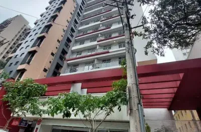 Sala comercial, pinheiros e 2 (duas) vagas de garagem rotativas.