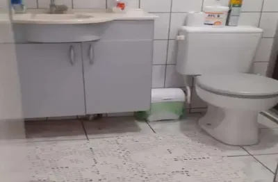 Venda de Apartamento de 2 Quartos no Jardim Guarujá, São Paulo-SP: 50m², 1 Banheiro. Venha Conferir!