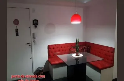 Apartamento dois dormitorios, uma suite, dois banheiros, sala estendida, uma vaga de garagem