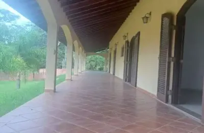 Casa de luxo em condomínio à venda em são paulo-sp: 4 quartos, 2 suítes, 5 banheiros, 4 vagas e 430 m² de área.