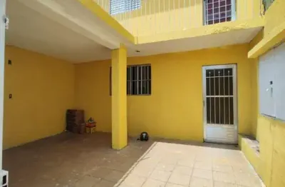 Sobrado à venda no jardim maria luiza com 85m²3 dormitórios 2 banheiros 2 vagas.