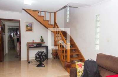 Casa com 3 quartos à venda na Rua Casa dos Mouros, --, Socorro, São Paulo