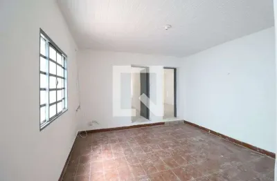 Casa com 2 quartos à venda na Rua Pero Vidal, --, Vila Constança, São Paulo