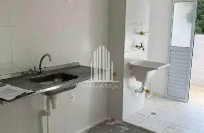Apartamento à venda no Condomínio top Jaguaré em São Paulo-SP, no bairro Jaguaré. 2 quartos, 1 suíte, 1 sala, 2 banheiros. Aproveite!