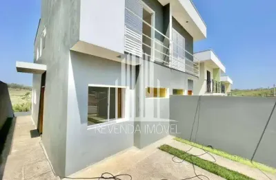 Impecável casa à venda em cotia-sp, bairro água espraiada (caucaia do alto) com 3 quartos, 1 suíte, sala, 2 vagas, 80m².