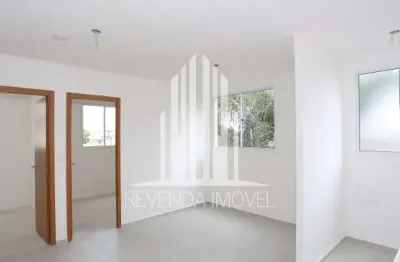Apartamento à venda em são paulo-sp, jardim fanganiello: 2 quartos, 1 banheiro, 33m² de área!