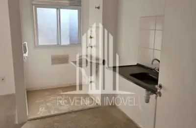Apartamento à venda no bairro Paraíso do Morumbi, 2 quartos, 1 sala, 1 banheiro, 35,00 m² de área. Venha conferir!