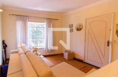 Casa com 3 quartos à venda na Rua Catão, --, Vila Romana, São Paulo