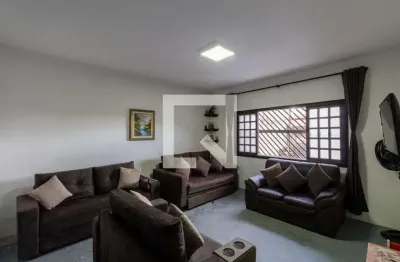 Casa com 4 quartos à venda na Rua Tristão José Ferreira, --, Vila Jacuí, São Paulo