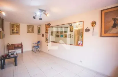 Casa com 3 quartos à venda na Rua das Prímulas, --, Chácara Inglesa, São Paulo