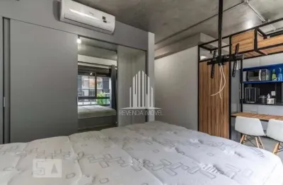 Apartamento para locação na vila madalena, são paulo-sp: 1 quarto, 1 sala, 1 banheiro, 1 vaga de garagem, 35m² de área.