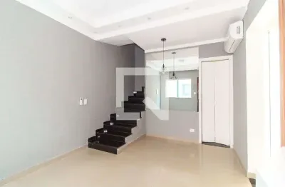 Casa em condomínio fechado com 2 quartos à venda na Avenida Moisés Maimônides, --, Vila Progresso, São Paulo