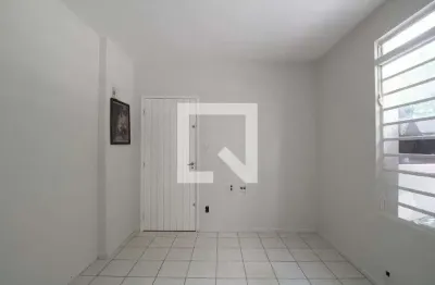 Casa com 2 quartos à venda na Rua Valdomiro Gabriel De Melo, --, Chácara Agrindus, Taboão da Serra