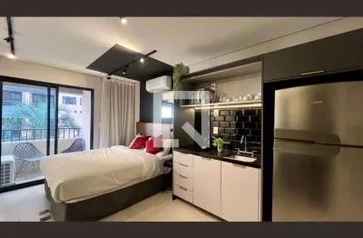 Kitnet / Stúdio à venda na Rua Alves Guimarães, --, Pinheiros, São Paulo