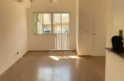 Casa em condomínio - 115m² · 3 dormitórios (1 suíte) · 1 lavabo · 2 vagas de garagem