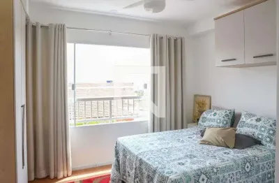 Kitnet / Stúdio à venda na Rua Camburiú, --, Vila Romana, São Paulo