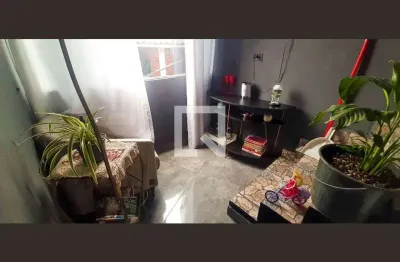 Casa com 2 quartos à venda na Viela Roque Santeiro, --, Veloso, Osasco