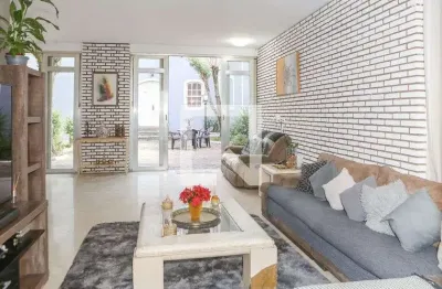 Casa com 4 quartos à venda na Rua Visconde de Indaiatuba, --, Alto da Lapa, São Paulo