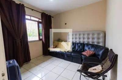 Casa com 2 quartos à venda na Rua Frei Antônio Santana Galvão, --, Bom Retiro, São Paulo