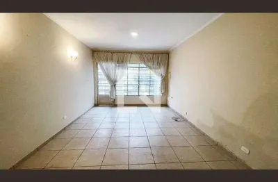 Casa com 3 quartos à venda na Rua Altinópolis, --, Água Fria, São Paulo