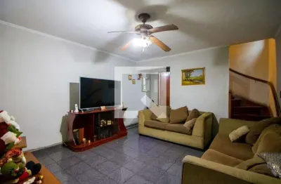 Casa com 2 quartos à venda na Travessa Tatuí, --, Centro, Santo André