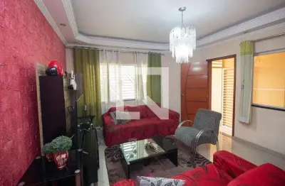 Casa com 3 quartos à venda na Rua Sargento Siqueira, --, Vila Constança, São Paulo