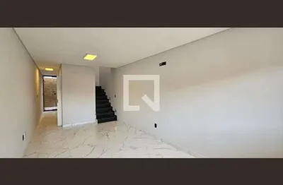 Casa com 3 quartos à venda na Rua Malie Brenner, --, Água Fria, São Paulo