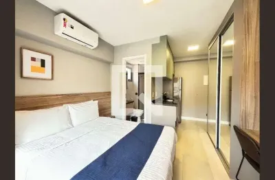 Kitnet / Stúdio à venda na Avenida dos Imarés, --, Moema, São Paulo