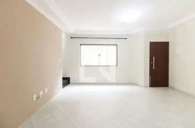 Casa com 3 quartos à venda na Rua Otília, --, Vila Esperança, São Paulo