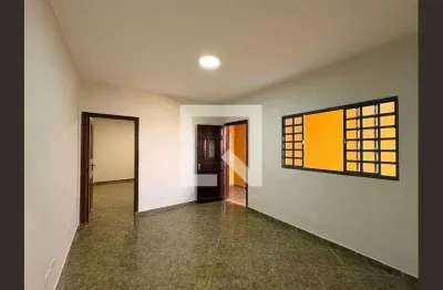 Casa com 2 quartos à venda na Rua Curucaia, --, Vila Curuçá, Santo André