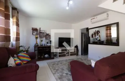 Casa com 3 quartos à venda na Avenida Tarumã, --, Cangaíba, São Paulo