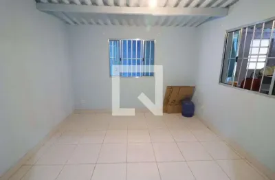 Casa com 3 quartos à venda na Rua Jardinópolis, --, Santo Antônio, Osasco
