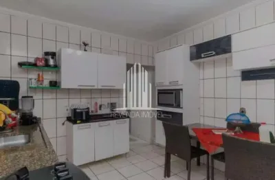 Imperdível: Casa à venda em São Paulo-SP, 4 quartos, 1 suíte, 2 banheiros, 2 vagas e 145m² no Jardim Marabá.