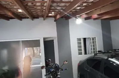 Casa com 3 quartos à venda na Rua João Pedro da Silva, 77, Jardim Santa Helena, Sorocaba