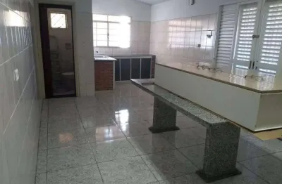 Casa com 2 quartos à venda na Vila Santana, Sorocaba 