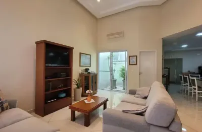 Casa a venda no condomínio vila azul bairro alto da boa vista em sorocaba