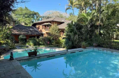 Alugo casa sobrado 2.530m² 5 suítes 10 vagas miolo da granja cotia - sp