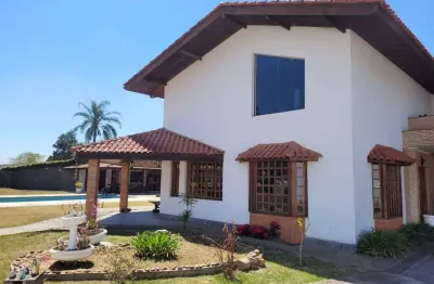 Alugo casa em condomínio 2256m² 4 suítes 10 vagas granja viana ii cotia - s