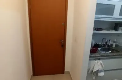 Apartamento com 3 dormitorios sendo uma suite, otima localização, proximo a cidade jardim.